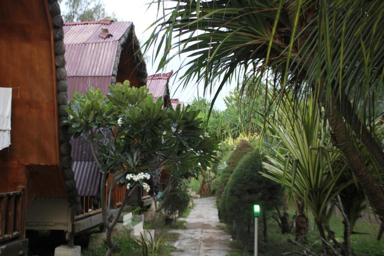 II Bungalow Gili Meno Exteriör bild