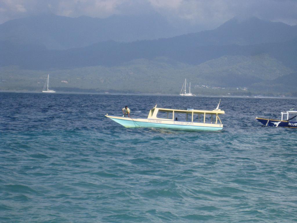 II Bungalow Gili Meno Exteriör bild