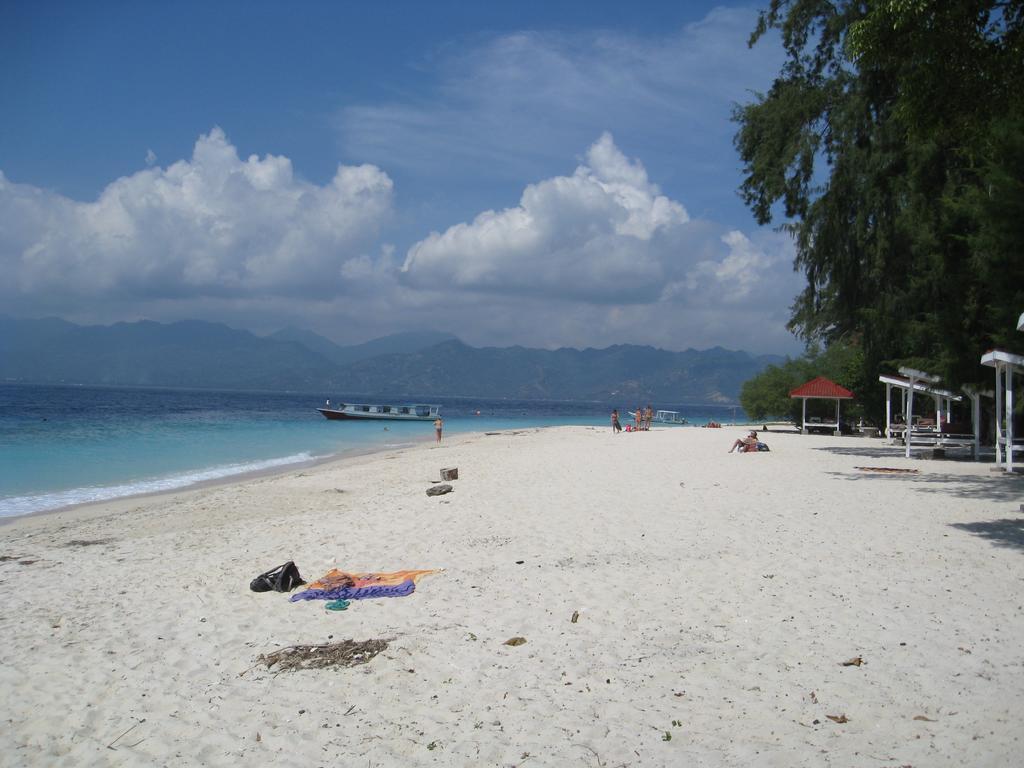 II Bungalow Gili Meno Exteriör bild